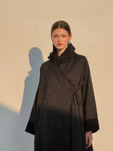 V-High neck collar abaya with cuff on sleeve and tie rope