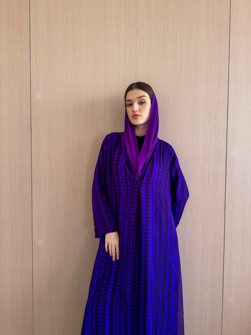 Zainah Cut Abaya in Purple and Black Mix Color